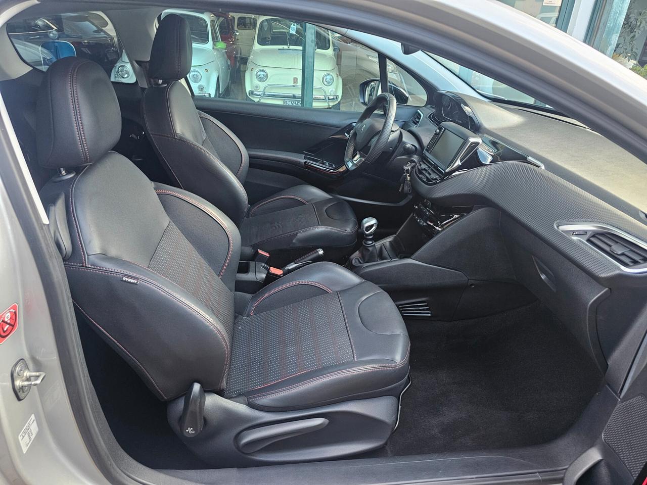Peugeot 208 BlueHDi 120 S&S 3 porte GT Line