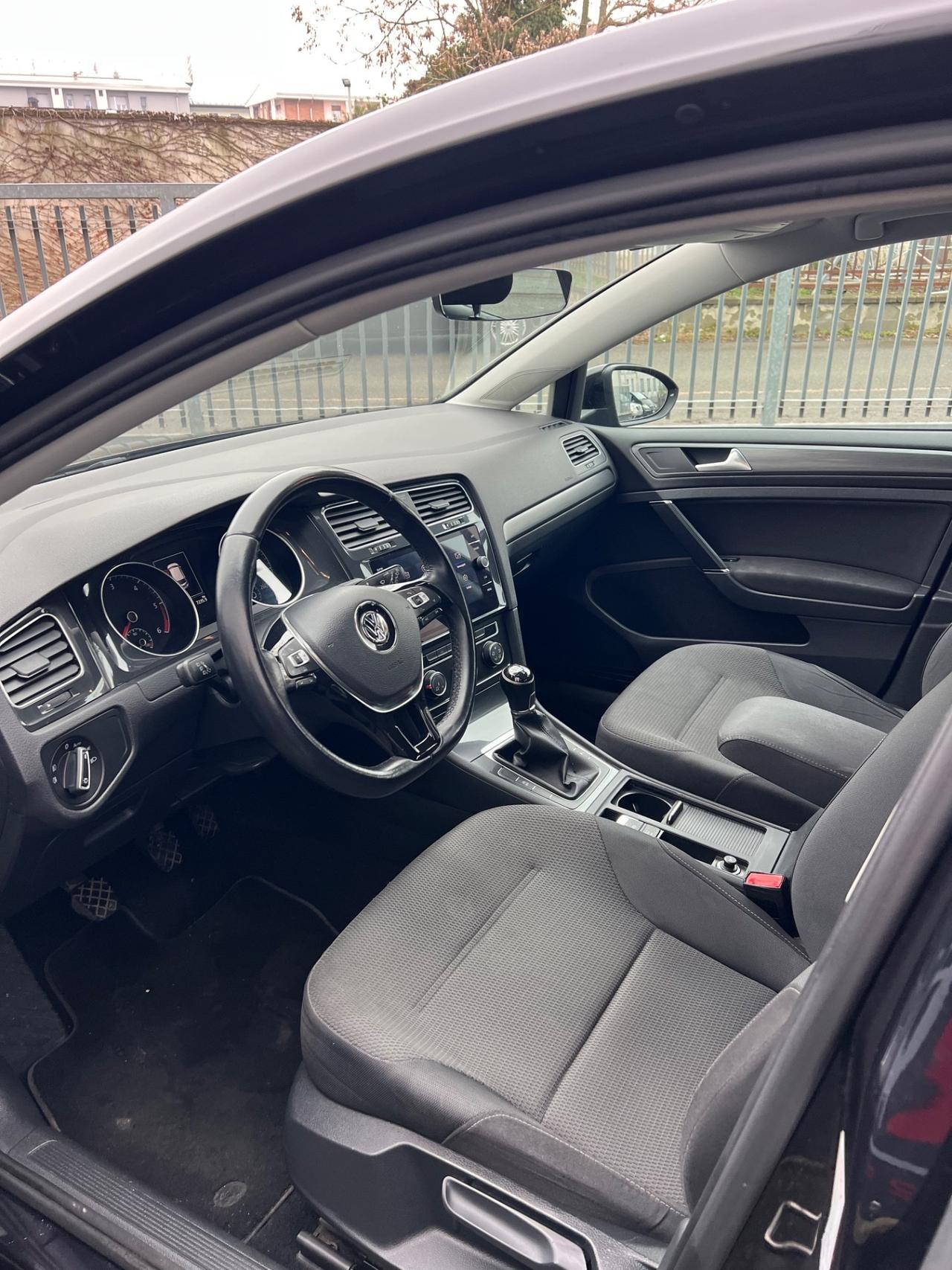 Volkswagen Golf 1.6 TDI 115 CV 5p. Business BlueMotion Technology