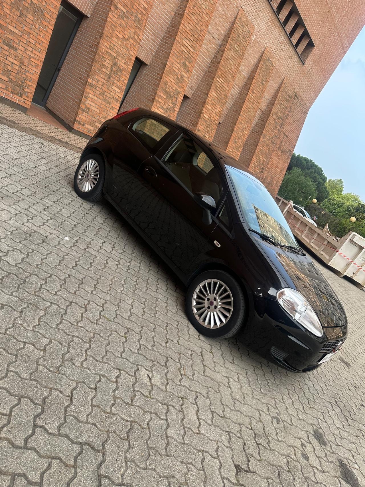 Fiat Grande Punto Grande Punto 1.3 MJT 90 CV 3p. Dynamic