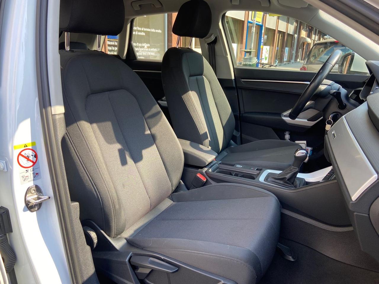 Audi Q3 Business Advanced 2.0 35 TDI #11442