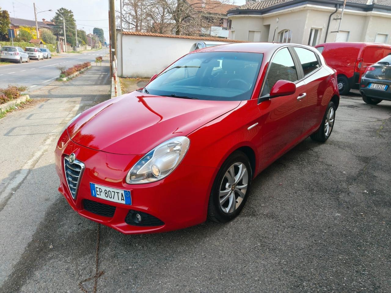 Alfa Romeo Giulietta 1.6 JTDm-2 105 CV Distinctive