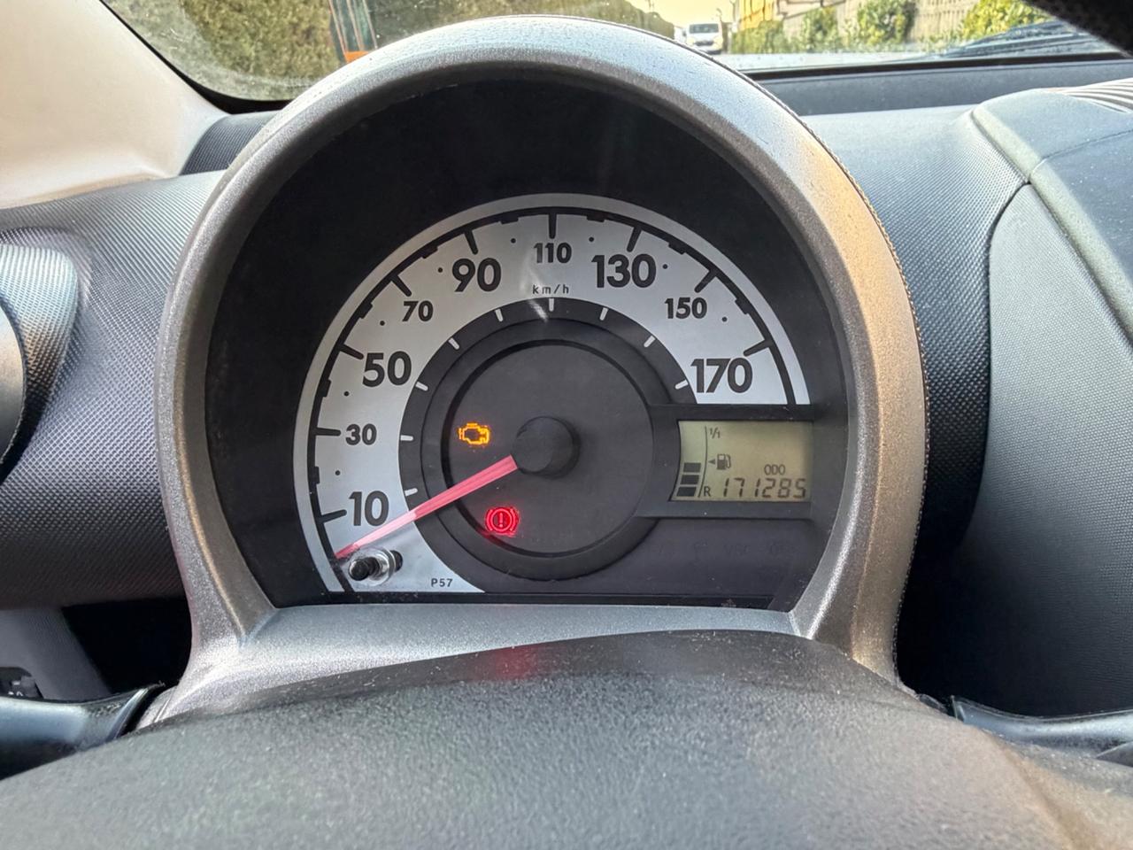 Toyota Aygo 1.0 12V VVT-i 5 porte Sound