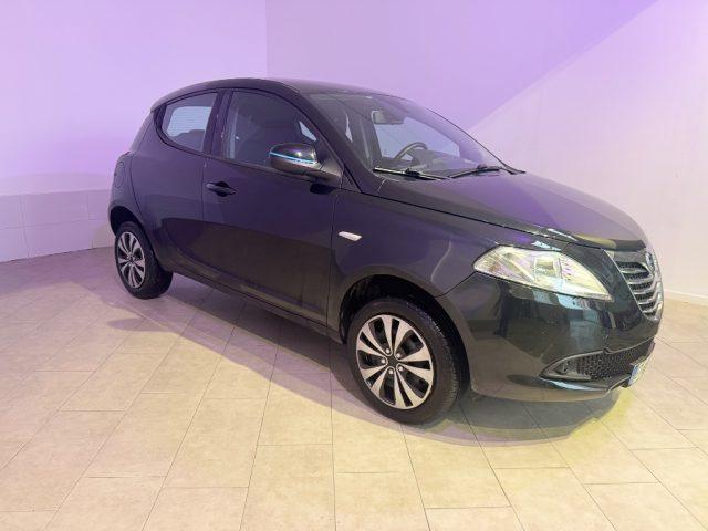 LANCIA Ypsilon 0.9 TwinAir 85 CV 5 porte Metano Ecochic Elefantin