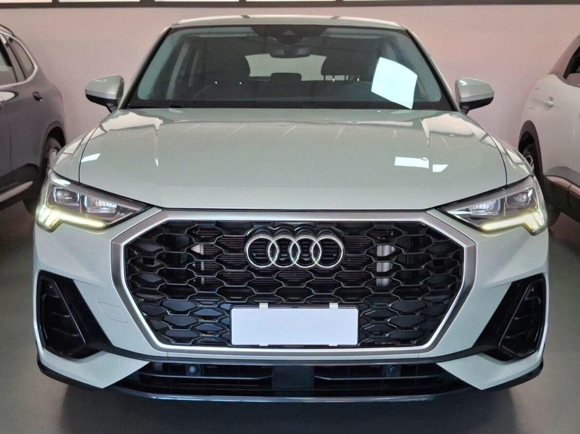 Audi Q3 SPB 45 TFSI e S tronic 150cv uniproprietario