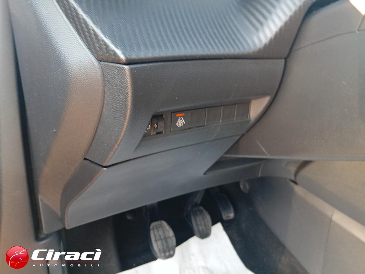 Peugeot 2008 PureTech 100 Active Pack
