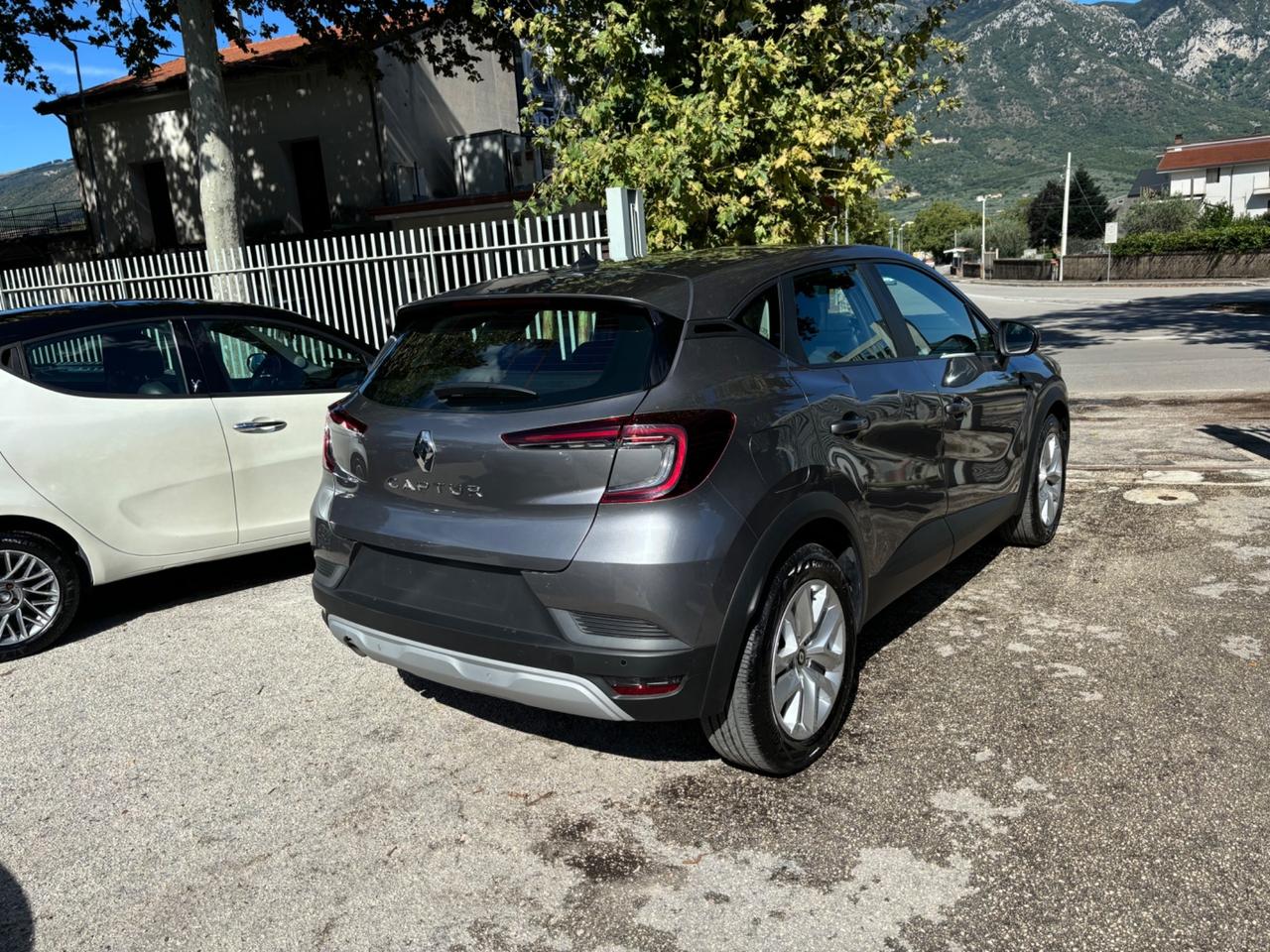 Renault Captur TCe 12V 90 CV Business