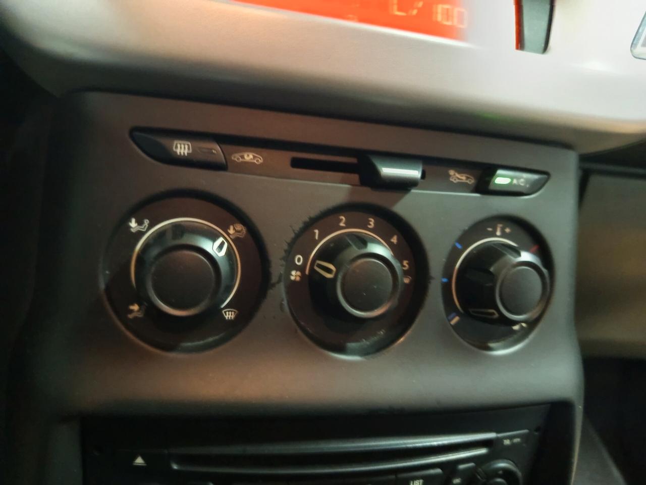 Citroen C3 1.1 Exclusive, 143 Mila chilometri ok neopatentati