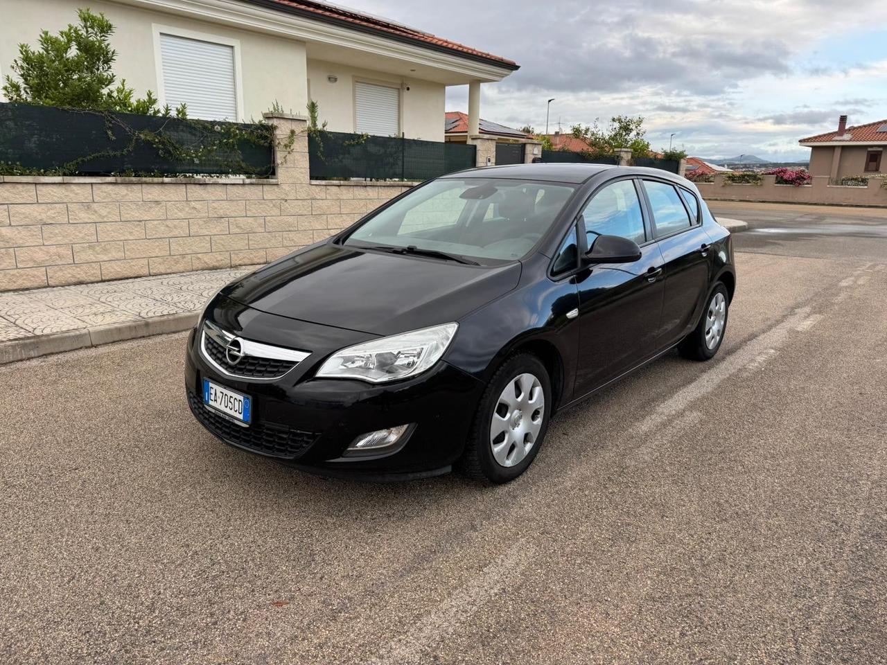 Opel Astra 1.4 16V Twinport 5 porte Enjoy