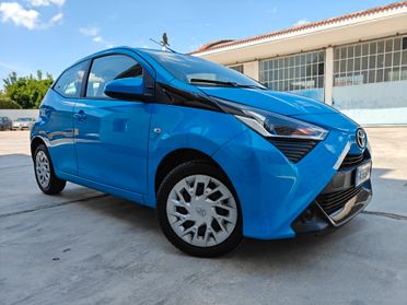 Toyota Aygo 1.0 VVT-i 72 CV 5 porte x-fun