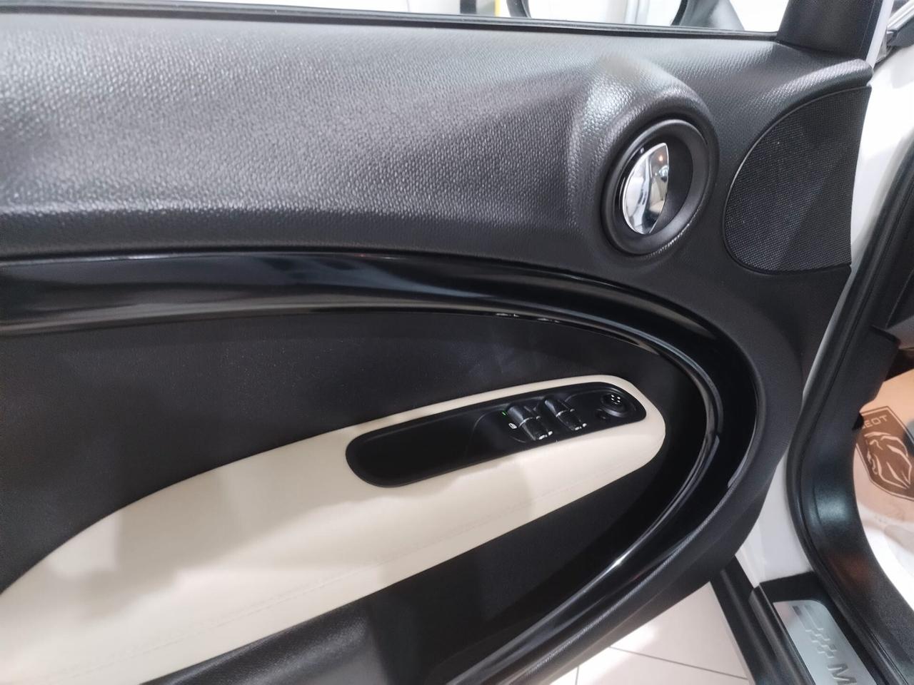 Mini Cooper SD Countryman 2.0