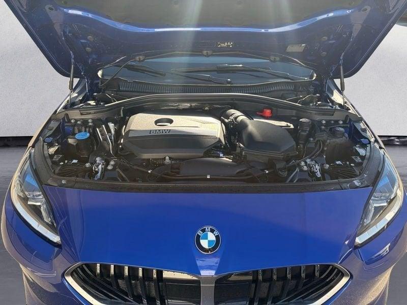 BMW Serie 1 120 MSport Design aut. Camera Driving assist 18" LED