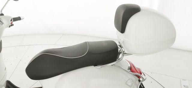 PIAGGIO Vespa GTS 300 Super GTS