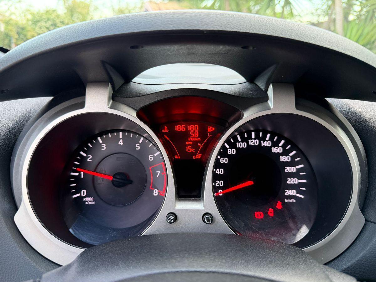 NISSAN - Juke - 1.6 Tekna