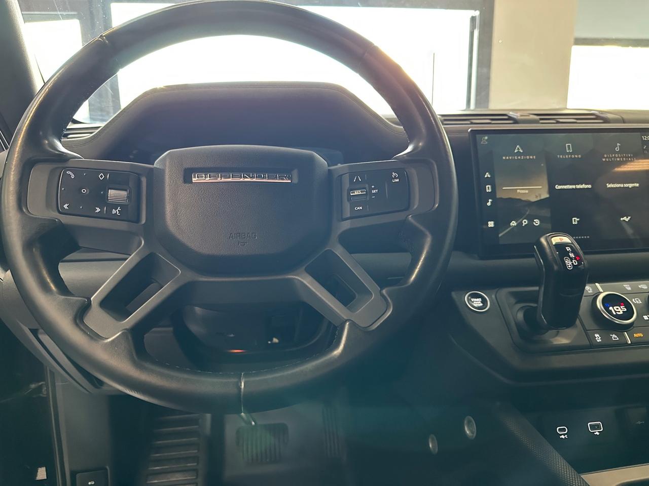 Land Rover Defender 90 3.0D I6 200 CV AWD Auto X-Dynamic HSE