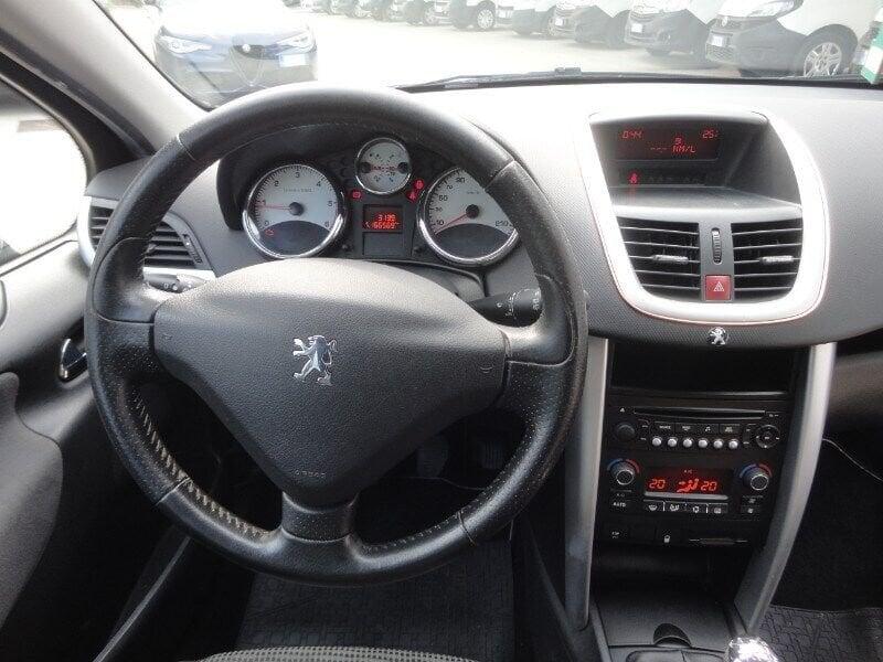 Peugeot 207 1.6 HDi 110CV 5p. XS