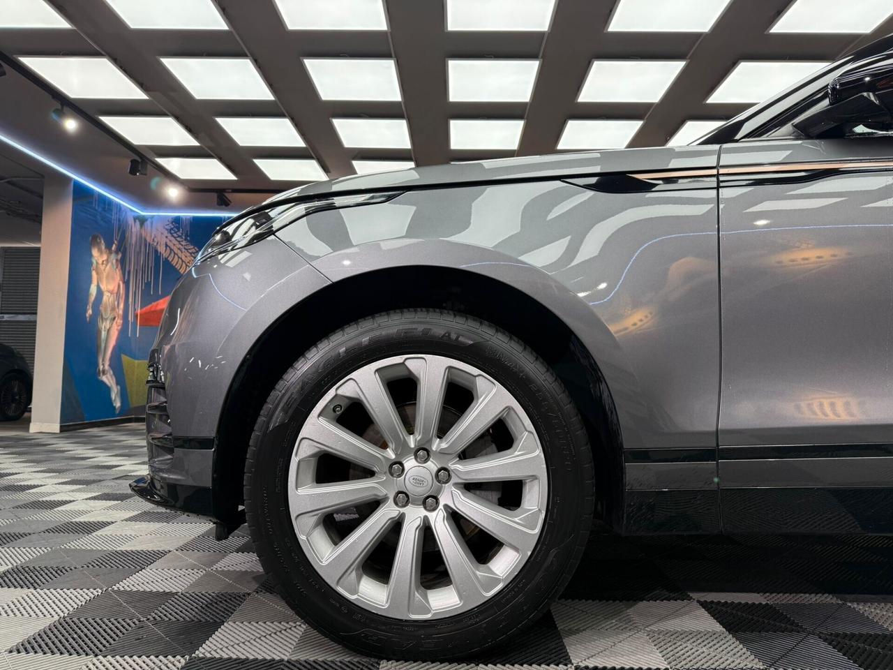 Land Rover Range Rover Velar 2.0 i4 R-Dynamic HSE (454)