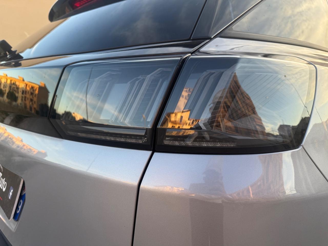 Peugeot 3008 BlueHDi 130 S&S Allure restyling 2021