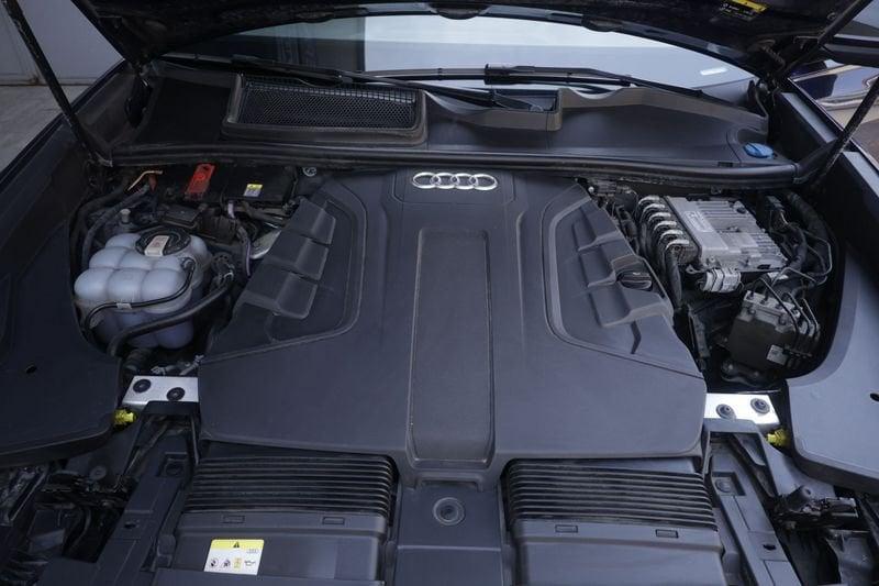 Audi Q8 50 TDI 286cv quattro tiptronic SLINE TETTO PANORAMICO Unicoproprietario