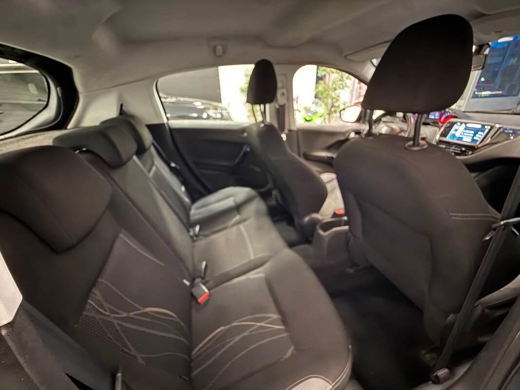 Peugeot 208 1.4 hdi 8v Active 3p