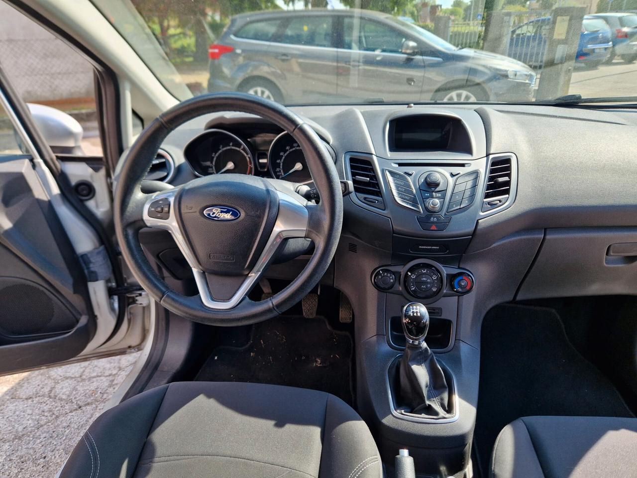 Ford Fiesta 1.2 60CV 5 porte OK NEO PATENTATI