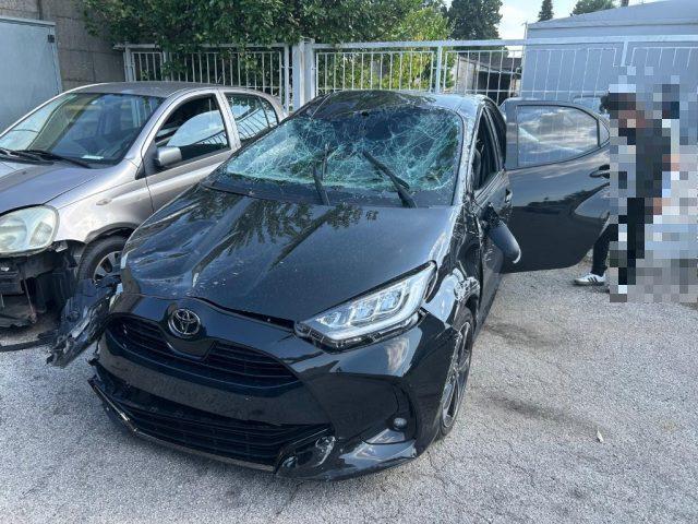 TOYOTA Yaris 1.5 Hybrid 5 porte Active