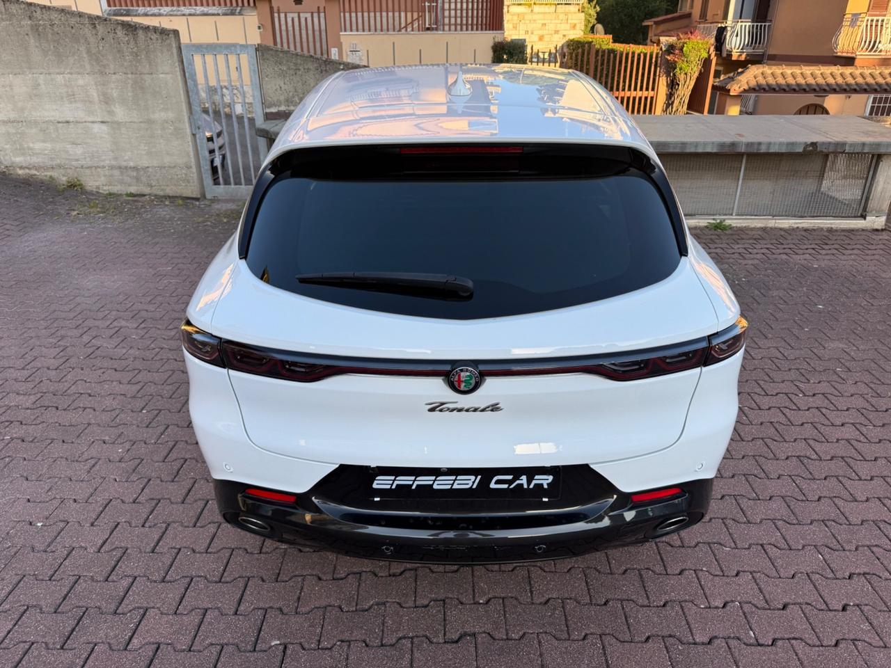 Alfa Romeo Tonale 1.3 Phev Veloce Q4 280cv at6 PARI AL NUOVO!