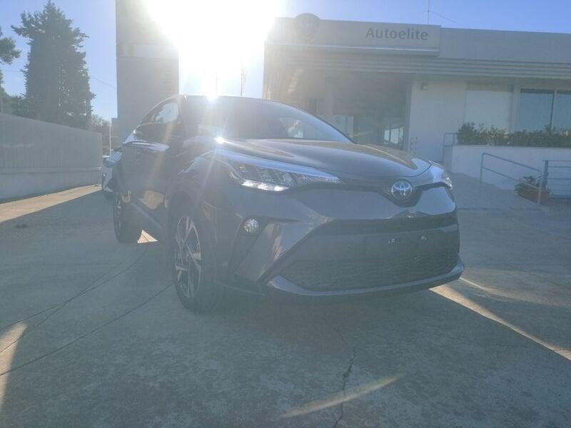 Toyota C-HR 2.0 Hybrid E-CVT Trend