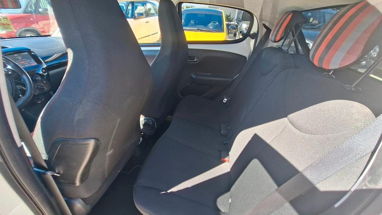 Peugeot 108 VTi 72 5 porte Allure 2019