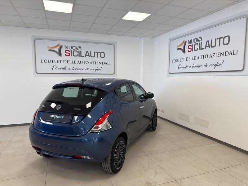 Lancia Ypsilon Ypsilon 1.0 FireFly 5 porte S&S Hybrid Ecochic Gold