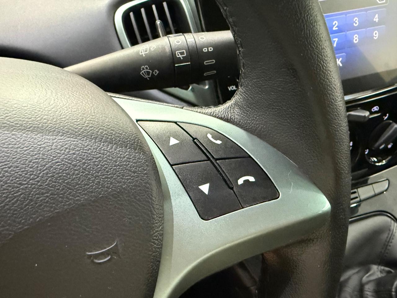 Lancia Ypsilon 1.0 Hybrid Gold *CARPLAY*CAMERA