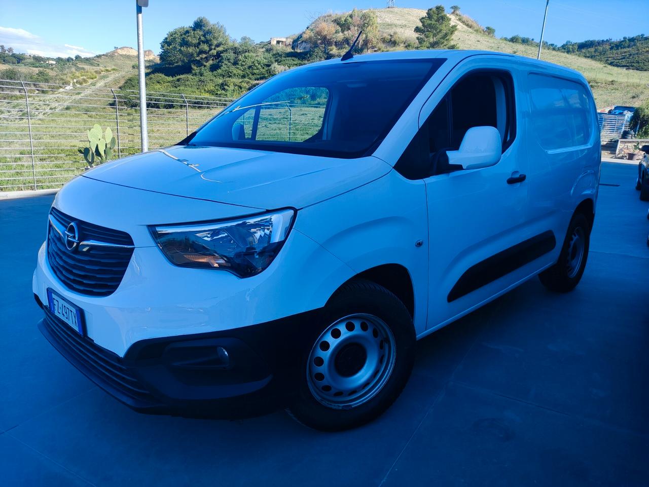 Opel Combo Cargo 1.6 Diesel PC 1000kg