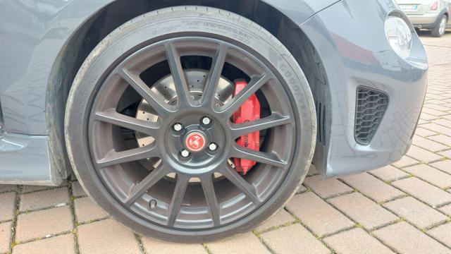 ABARTH 695 1.4 Turbo T-Jet XSR Yamaha Limited Edition