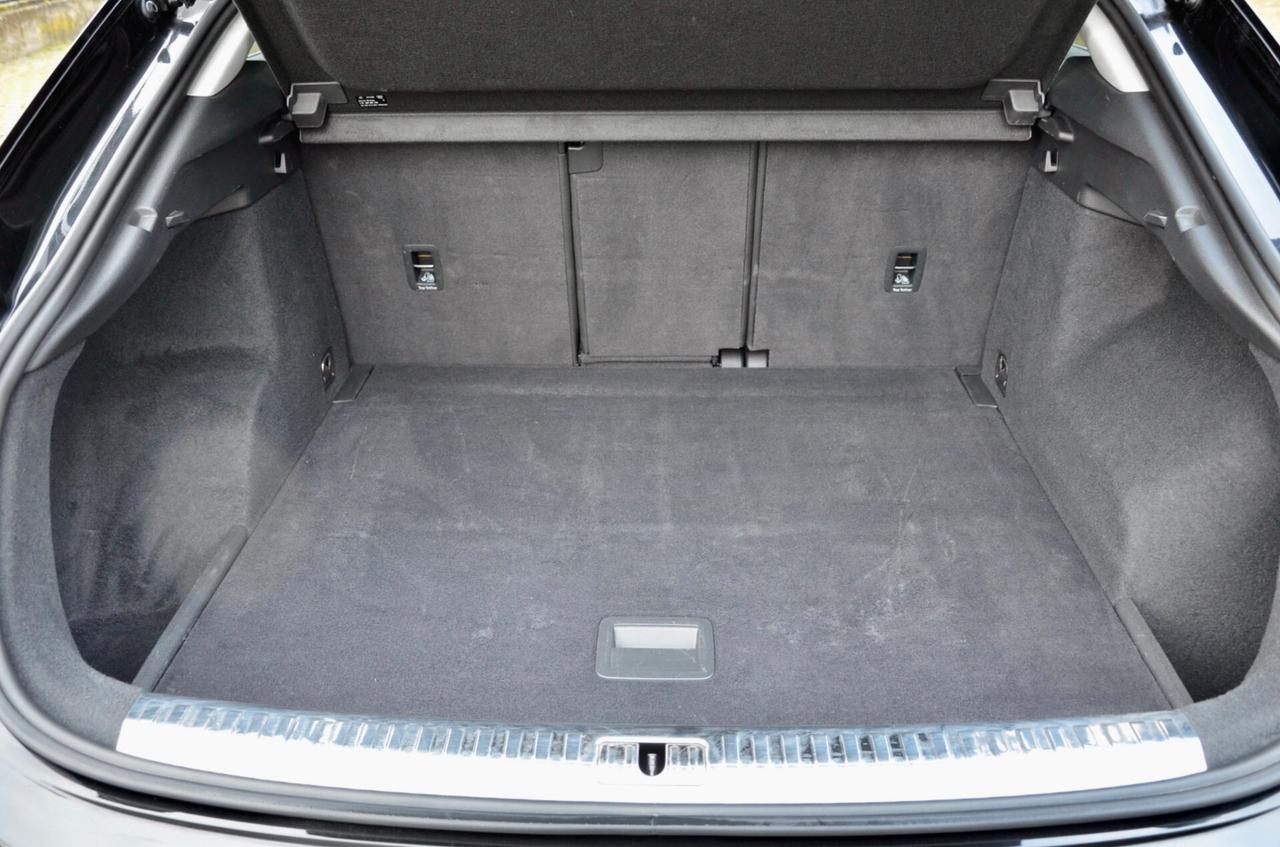 AUDI Q3 SPB 35 2.0 TDI S-LINE 150cv S-TRONIC, IVA ESPOSTA, UFF ITALIANA, SERVICE CON FATTURE, CHECK AUDI, FULL LED, RETROCAMERA, PERMUTE