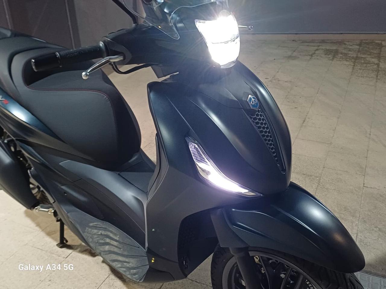 Piaggio Beverly 400 i.e.