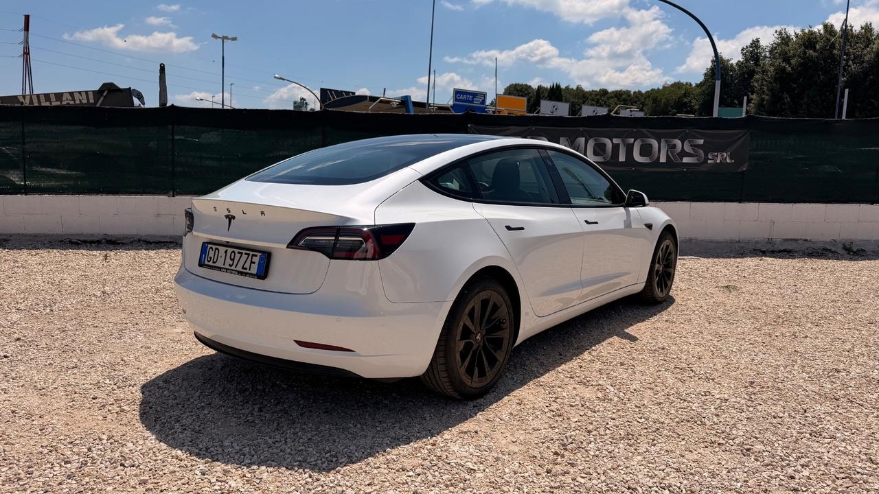 Tesla Model 3 Standard RWD Plus