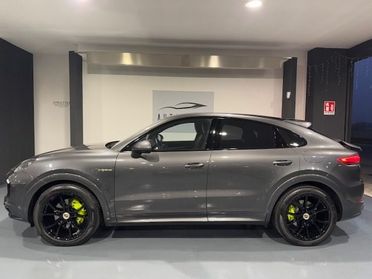 PORSCHE Cayenne Coupé 3.0 V6 Hybrid EDITION BLACK