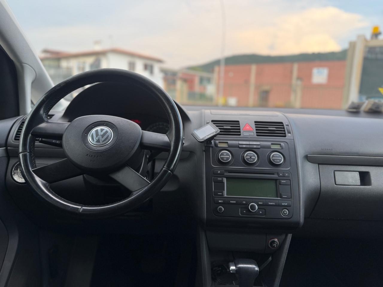 Volkswagen Touran 2.0 TDI DPF DSG Highline