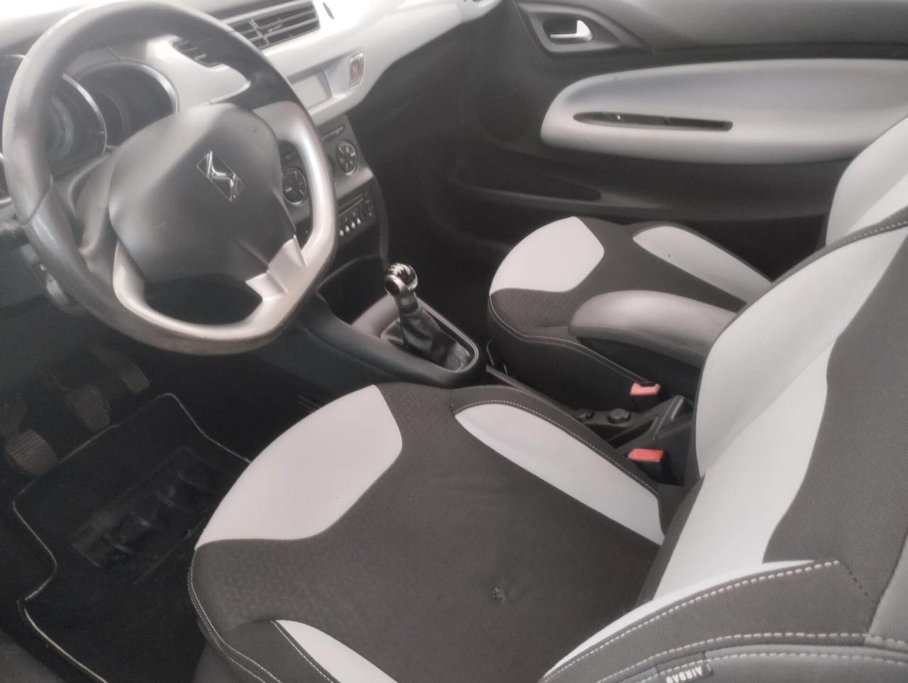 Ds DS3 DS 3 1.2 VTi 82 Chic