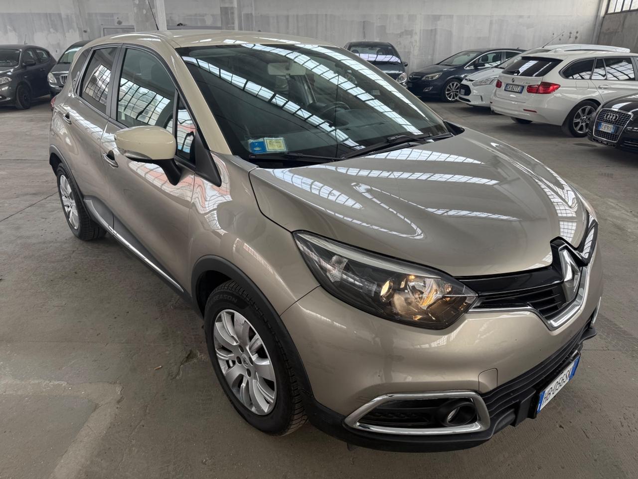 Renault Captur 0.9 TCe 12V 90 CV Start&Stop Live