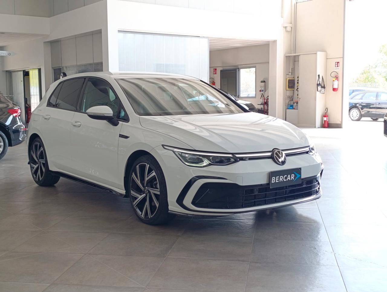 Volkswagen Golf 1.5 etsi evo R-Line 150cv dsg