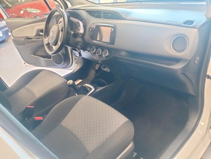 Toyota Yaris 5 Porte Yaris 5p 1.0 Cerchi Camera