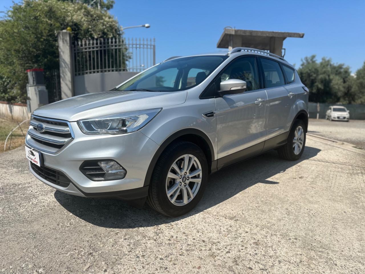 Ford Kuga 2.0 TDCI 120 CV S&S 2WD Powershift Business