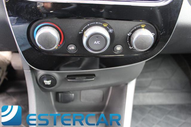 RENAULT Clio TCe 12V 75CV 5 porte NEOPATENTATI