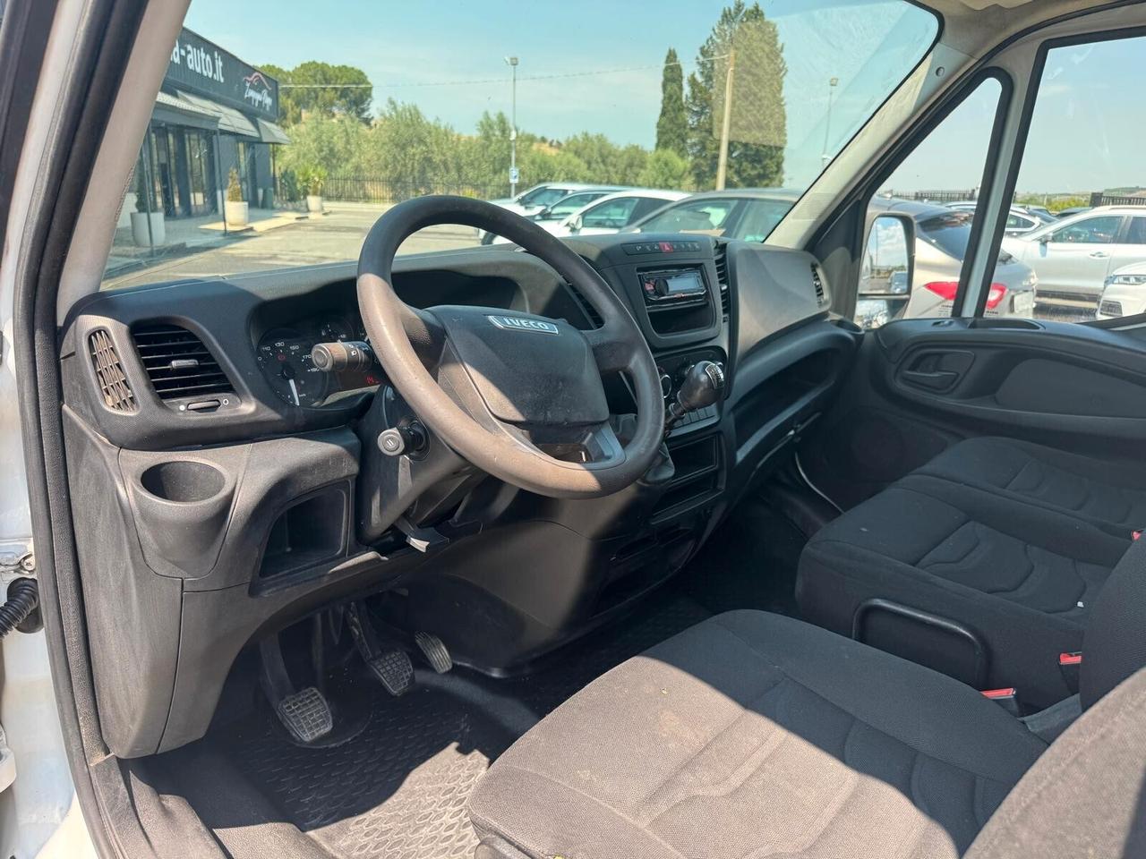 Iveco Daily 2.3 126cv passo lungo