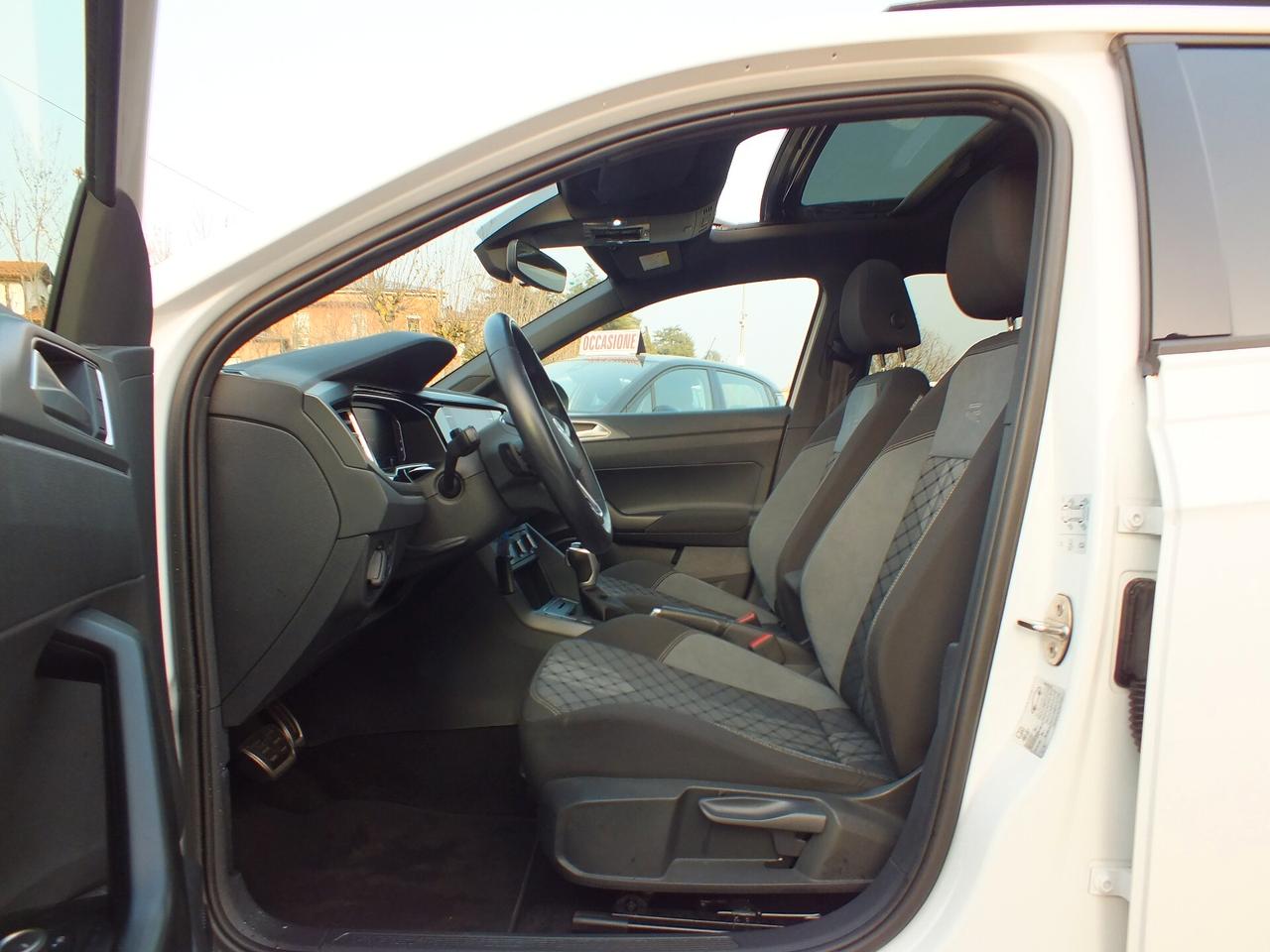 VW TAIGO TSI 110 CV DSG R-LINE -TETTO ADAPTIVE CRUIS C.