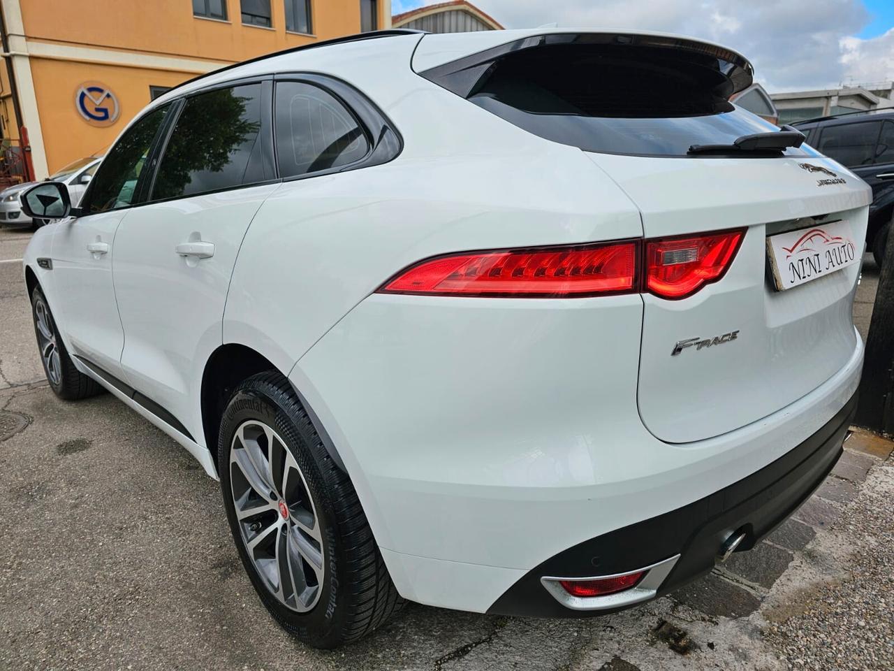 Jaguar F-Pace 2.0D 240cv R-Sport Awd*Pelle*Navi*Tetto*Pdc*Euro6*