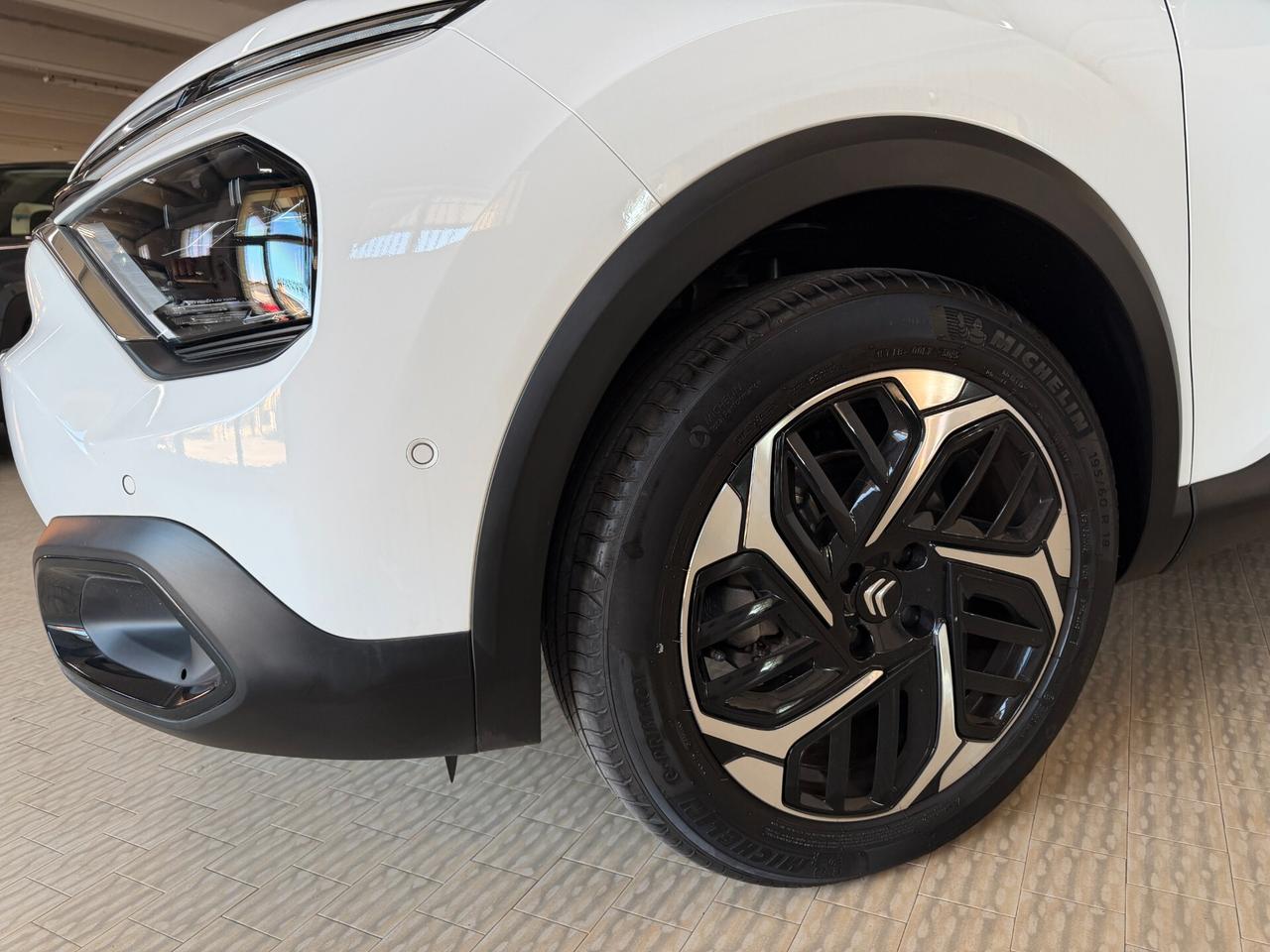 Citroen C4 PureTech 130 S&S EAT8 Shine KM0 Automatic Fulloptional