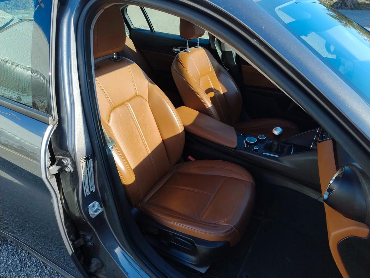 Alfa Romeo Giulia 2.2 Turbodiesel 180 CV Super