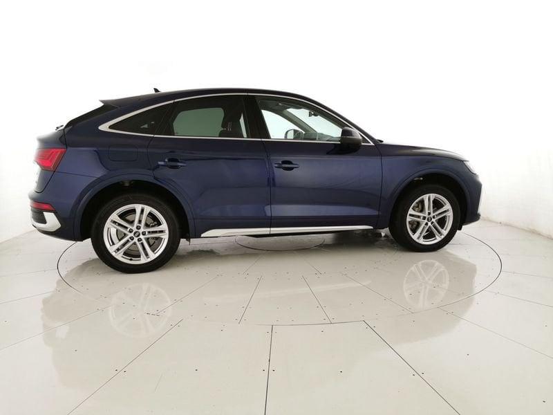 Audi Q5 Sportback 40 2.0 tdi mhev 12V S line quattro s-tronic