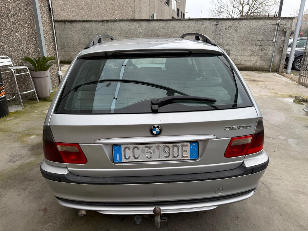 BMW 320D 150CV GANCIO TRAINO OMOLOGATO 1600KG